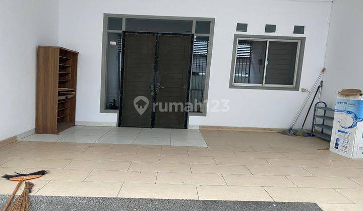 Dijual Rumah Siap Huni, Lokasi Karang Anyar 2