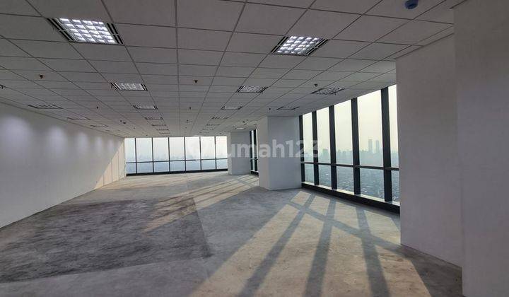 Office Holland Village, Cempaka Putih, Luas 240m2 2