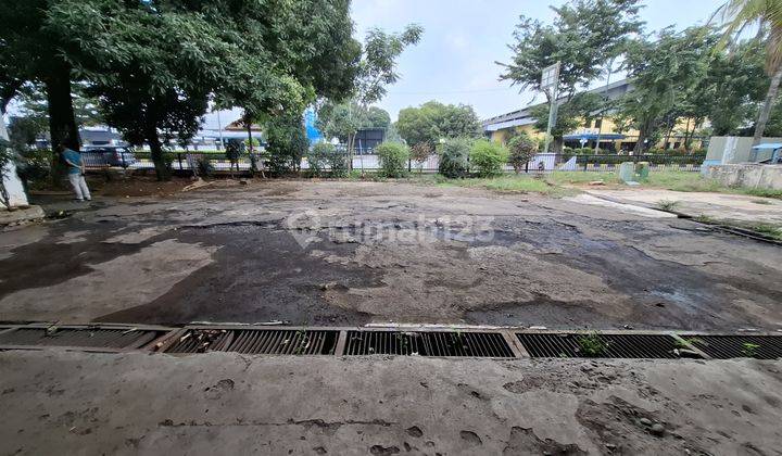 Gudang  dan  Jl Raya Pulo Gadung, Kawasan Industri Pulo Gadung 6