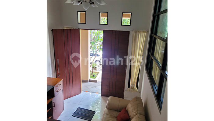 Rumah Pelangi Ungu, Kelapa Gading 2