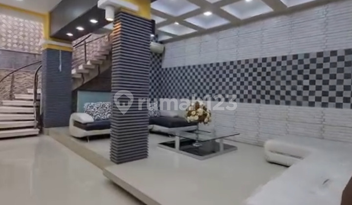 Rumah Royal Gading Mansion, Kelapa Gading  2