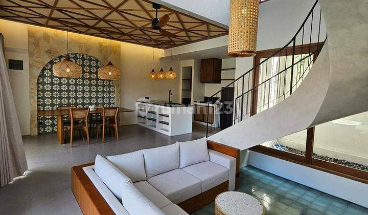 Leasehold Villa Modern Furnished Sanur Beach Side 1