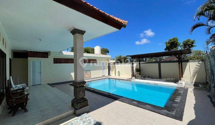 Modern Villa 1 Lantai di Mumbul Nusa Bali 1