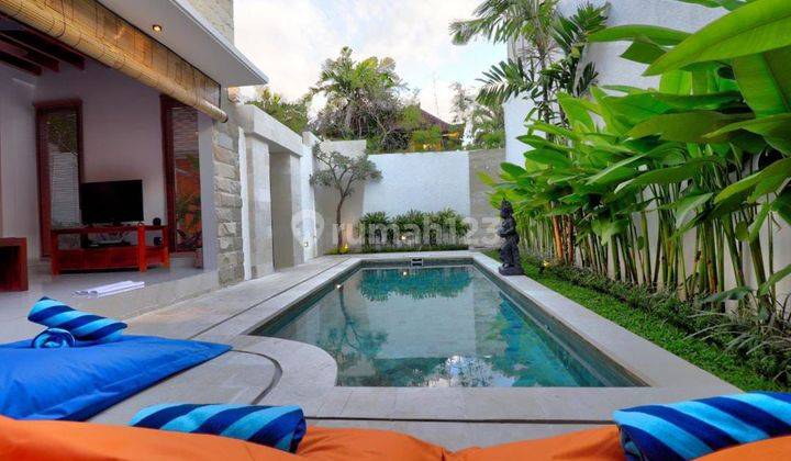 Leasehold Villa modern furnished Seminyak Bali 2