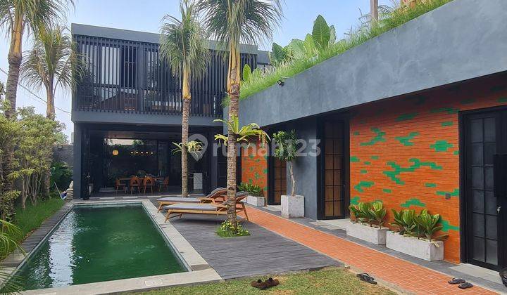 Villa Modern Industrial Leasehold 28 Years Di Ungasan Bali 1