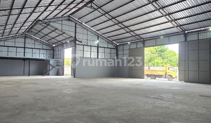 New Cheap Warehouse for Rent, Strategic Location in Sesetan Denpasar