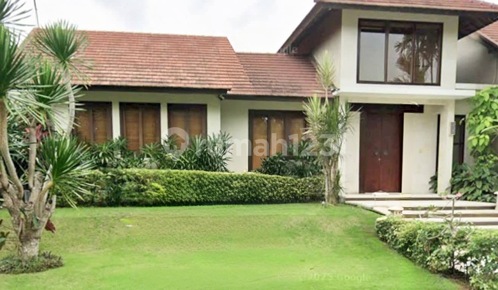 Rumah Mewah Dikawasan Elit Teras Ayung Gatsu Timur Denpasar