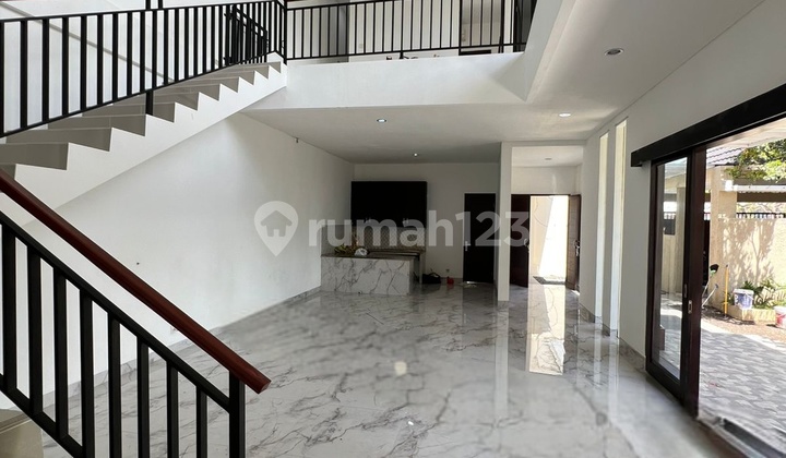 Rumah Luas dan Garden Besar Lokasi Strategis di Tukad Badung 2