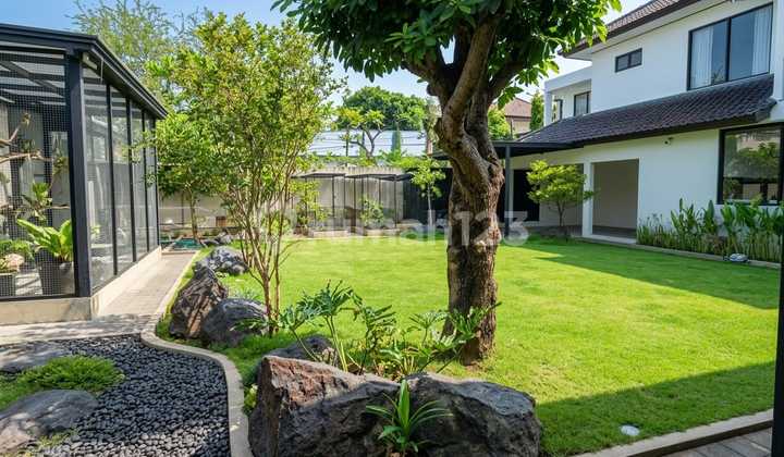 Luxury Furnished House with Spacious Garden in the Elite Munbul Park Area