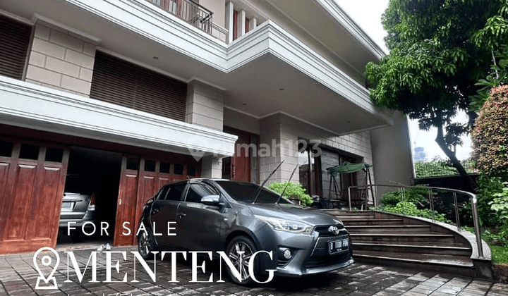 Luxurious Modern House Menteng Jakarta Pusat 2