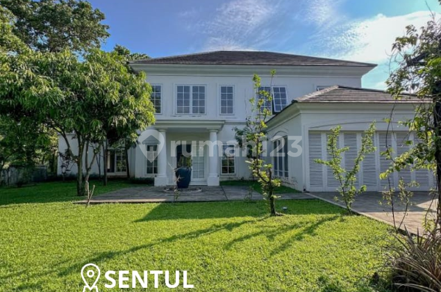 Rumah Mewah Bagus Sentul City Best Golf View  2