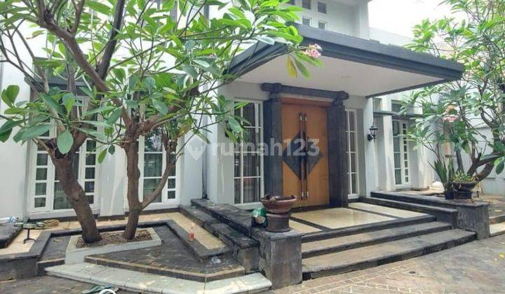 Rumah Mewah Menteng Prime Area Tropical Unique Design 1