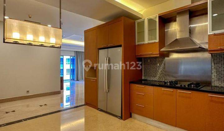 Capital Residence 2 BR 150 Sqm Double View Murah  2