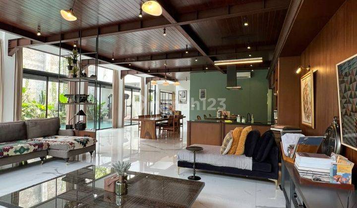 Luxurious Modern Tropical House Bukit Cinere Indah  1