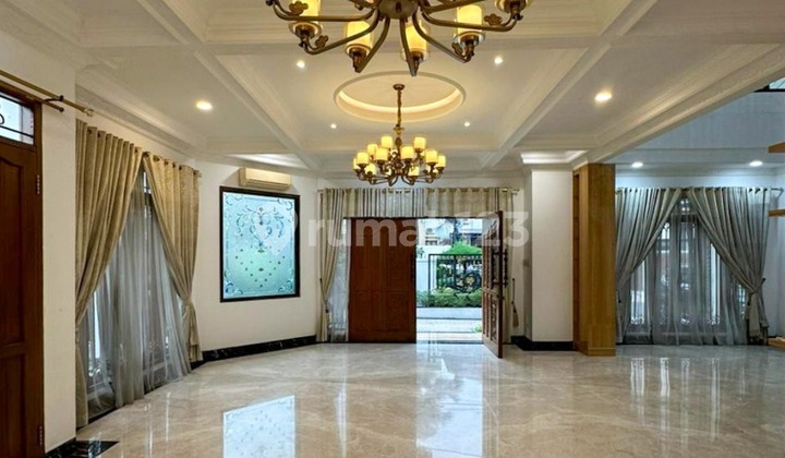 Rumah Pondok Indah Newly Renovated Depan Taman