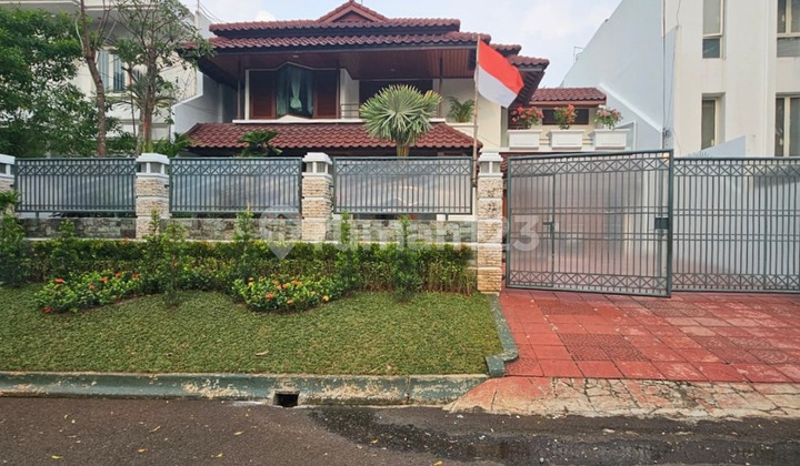 Beautiful Tropical House Pondok Indah Gated Area Beautiful Tropical House Pondok Indah Gated Area