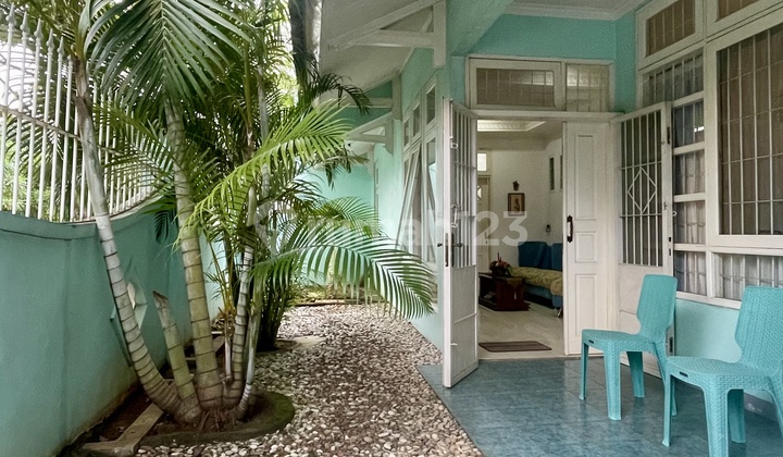 Rumah Bagus Sangat Terawat di Bintaro Sektor 9, Jl. Mertilang Raya, Pondok Pucung, Pondok Aren, Kota Tangerang Selatan, Banten, Indonesia, 15229, Bintaro 2