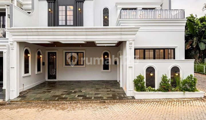 Rumah Mewah American Luxury House di Jagakarsa Jaksel