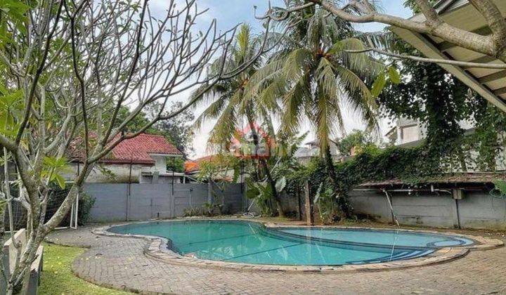 For Rent Modern Minimalist Townhouse Limo, Depok 4