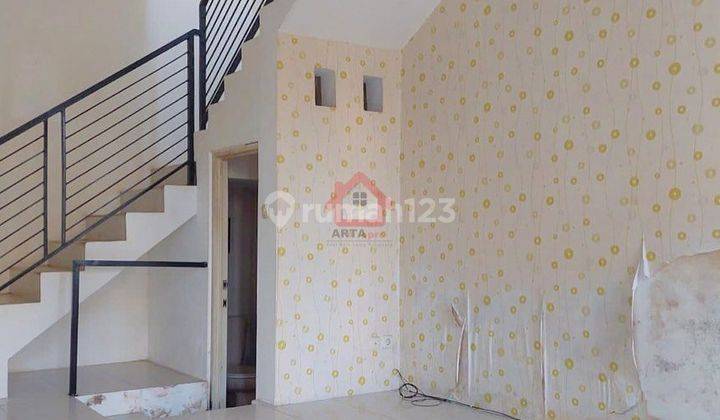 For Rent Modern Minimalist Townhouse Limo, Depok 9