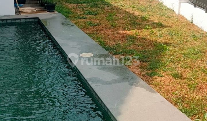 For Sale 2-Story House S Pool at Villa Delima