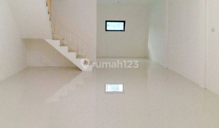 Ruko di Pondok Labu, Jakarta Selatan 370 m Bagus SHM 1