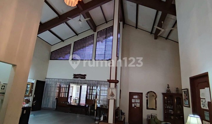 Rumah Bagus Siap Huni Desain Tropis Di Kalibata Utara 2