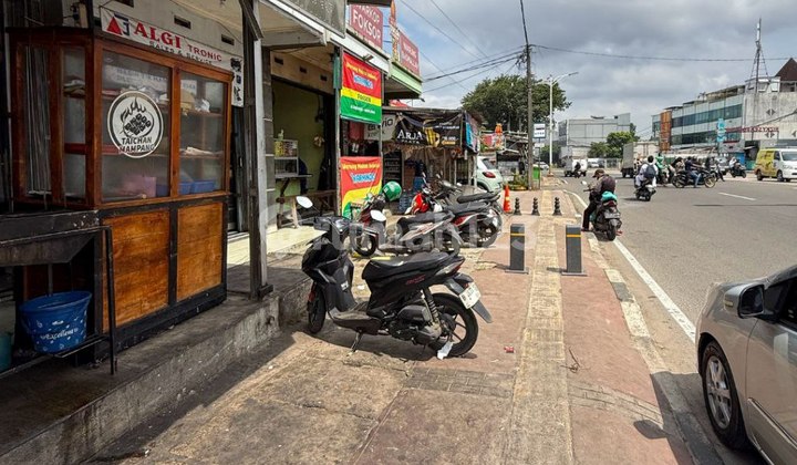 Commercial Land and Buildings in the Joglo Area, West Jakarta Commercial Land and Buildings in the Joglo Area, West Jakarta