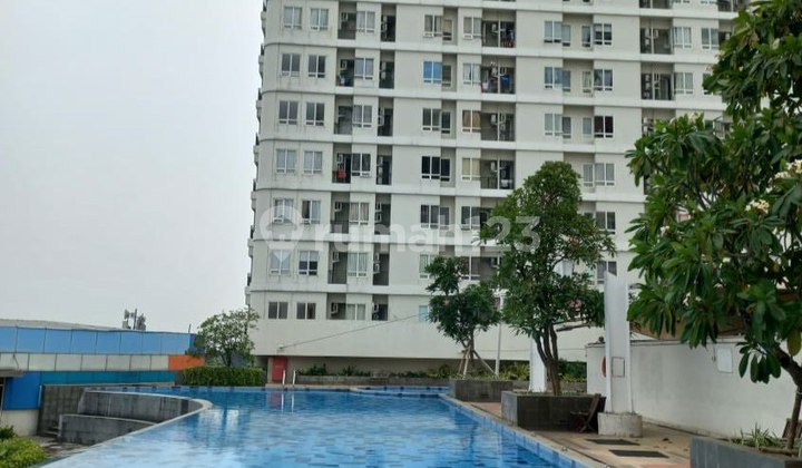 Beautiful 2 Bedroom Apartment Ready to Live In at Cinere Bellevue Suites