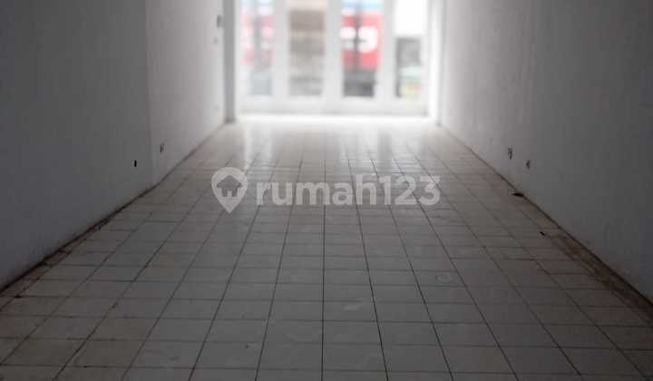 4-Storey Shop House Ready for Use Near Cipete Raya MRT Station 2