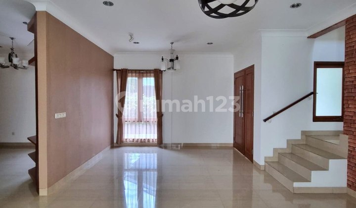 Rumah Bagus Siap Huni 3 Lantai Di Cipete Jaksel 2