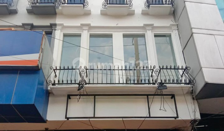 4-Story Shophouse in Fatmawati, South Jakarta