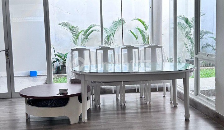 Rumah Lama Prime Location Bagus Siap Huni Di Kebayoran Baru