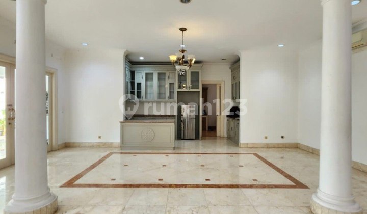 Modern Classic Design House in a Strategic Location in Lebak Bulus 2