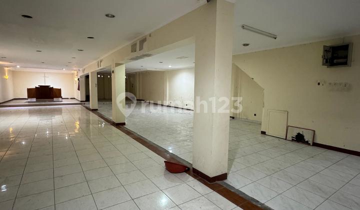 Ruko 3 Lantai Bagus Lokasi Pinggir Jalan Di Cinere Raya