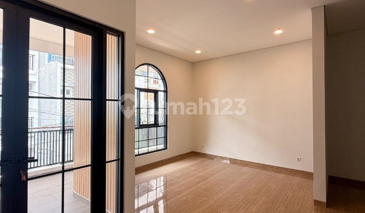 Rumah Baru Bagus Siap Huni Di Ampera Jaksel 2