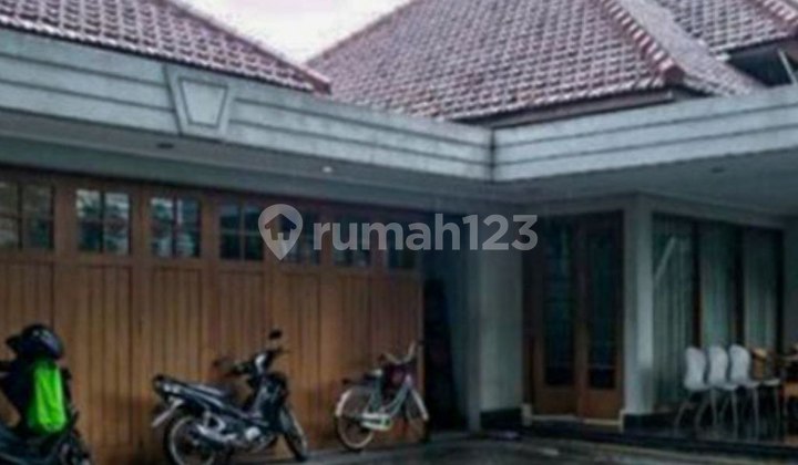 Rumah Klasik Modern Semi Furnished Di Menteng Rumah Klasik Modern Semi Furnished Di Menteng