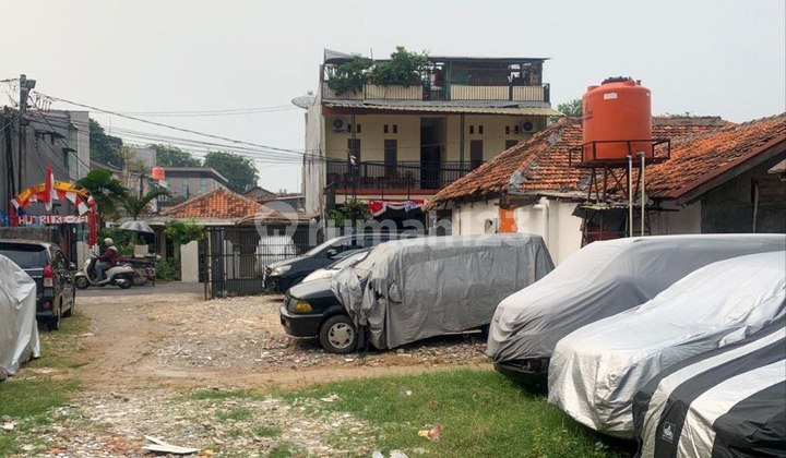 Tanah dan Bangunan Lama di Area Kebon Jeruk Jakbar