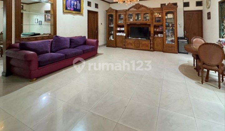 Rumah Siap Huni di Bendungan Hilir Jakarta Pusat 2