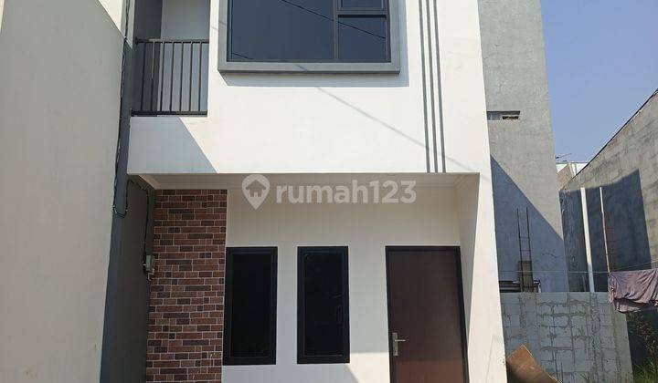 Rumah 2 Lantai akses jalan 2 mobil  1