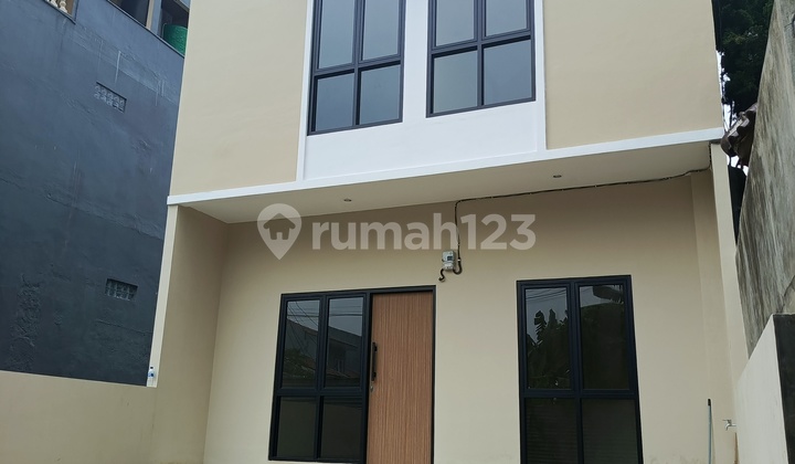 Rumah Shm Pbg Luas Tanah 75 Bangunan 80 Meter