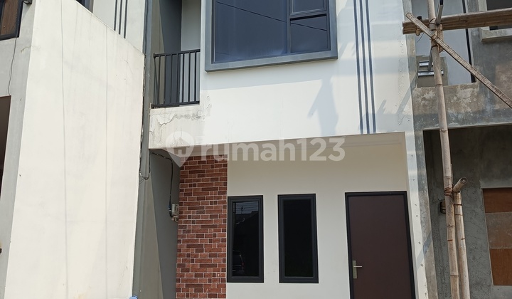 Rumah Shm 10 Meter Kejalan Raya Angkot Cipayung Rumah Shm 10 Meter Kejalan Raya Angkot Cipayung