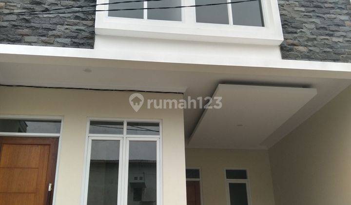 Rumah 2 Lantai Siap Huni Munjul Cipayung  1