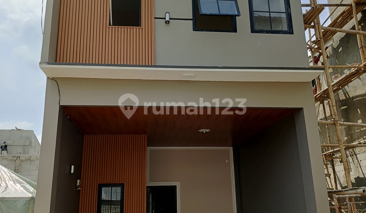 Rumah Lubang Buaya Jakarta Timur Dekat dengan Rs Asrama Haji