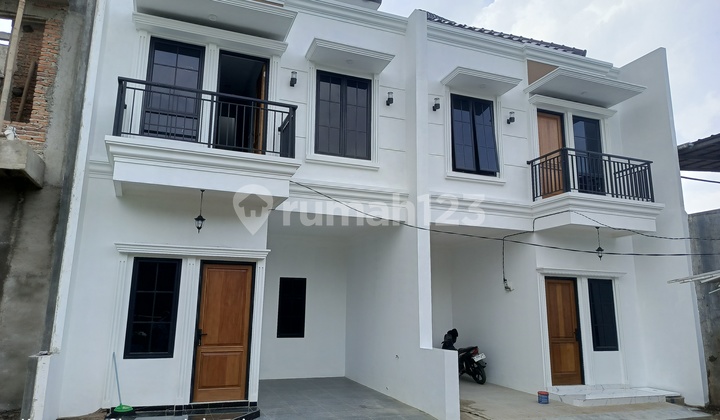 Ready-to-Occupy House, Full Red Brick Building 2