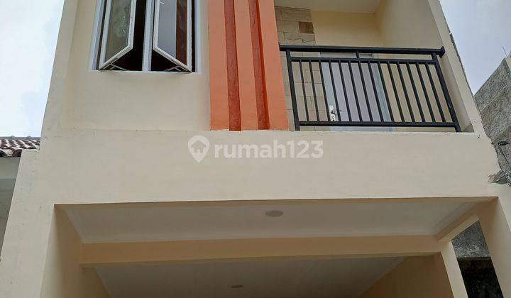 Rumah Murah Dalam Komplek Perumahan Ciracas  1