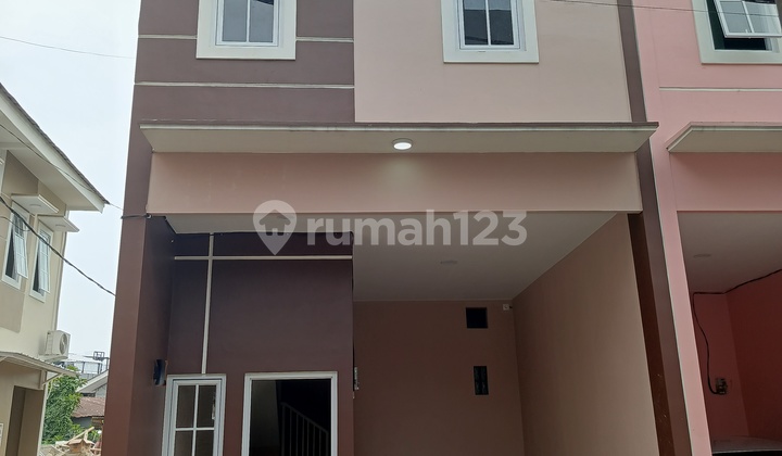 Rumah 5 Menit Rs Haji Jakarta Timur Legalitas SHM