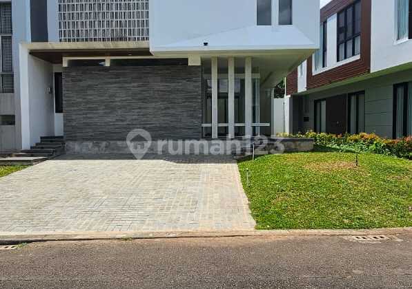 Dijual Rumah 3 Lantai Posisi Hook di Icon Cosmo BSD 1