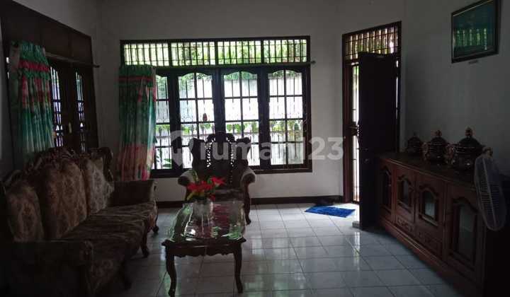 Rumah di Cipayung Mudah Transportasi Umum