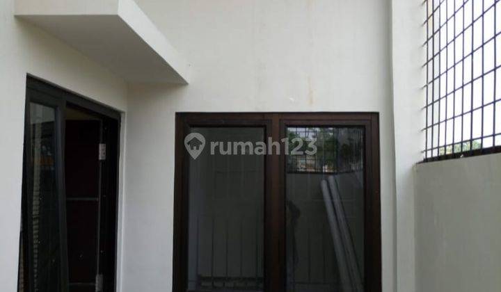 Di Sewakan Tahunan Rumah di Green Lake Cibubur Pondok Ranggon 3